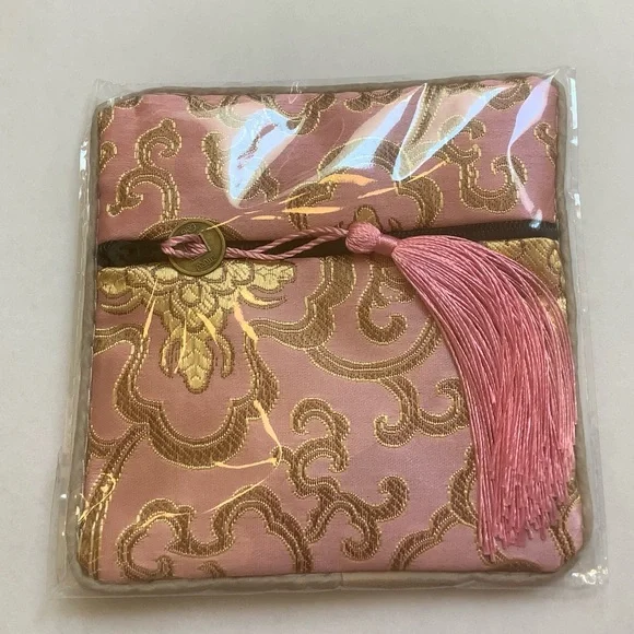 Pink Zipper Jewelry Pouch/Coin Purse - Picture 3 of 9